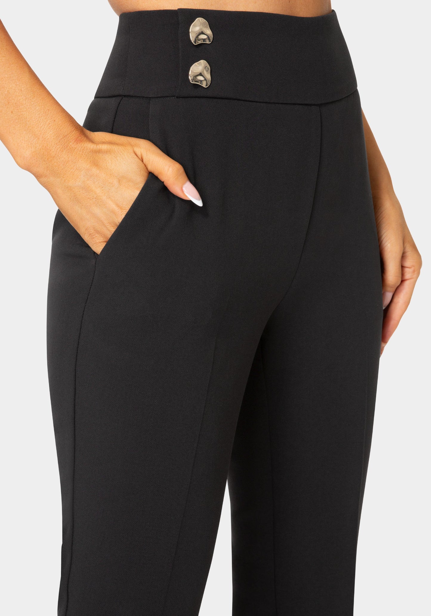 Cropped Flared Pant