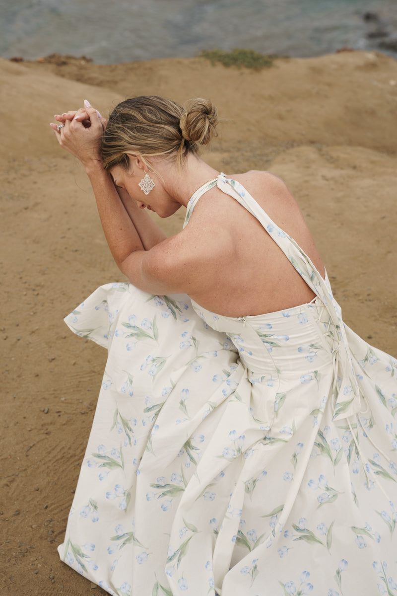 Adalyn Sleeveless Halter Floral Print Midi Dress Blue