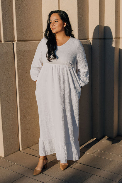 Margo Temple Dress - NEW
