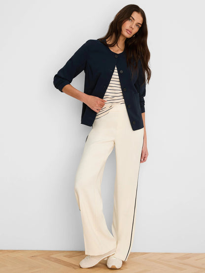 Collarless Sleek Stretch Jacket