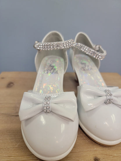 Bella Girl's Shoe - Available in Size 4