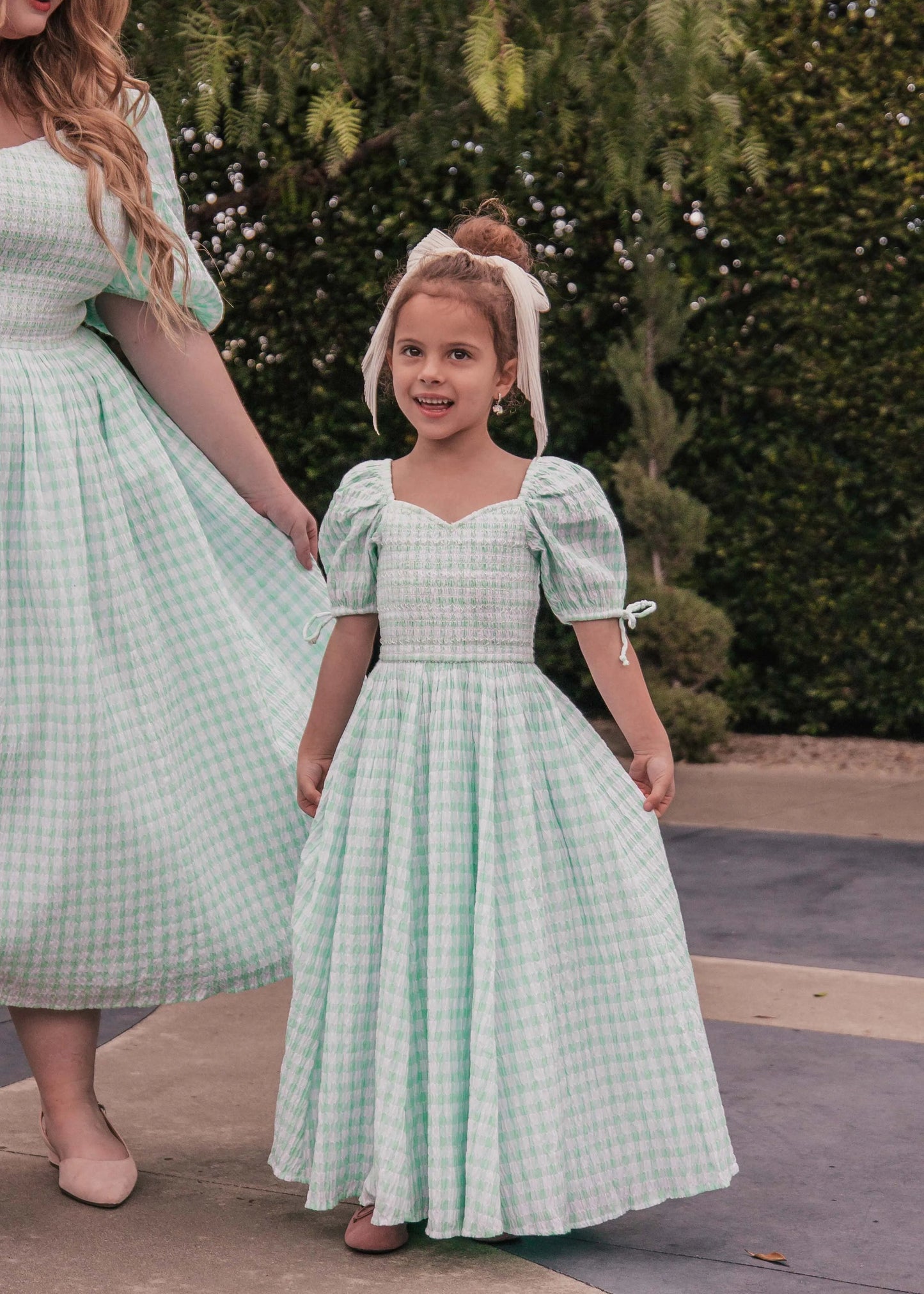 Bonnet Girls Dress